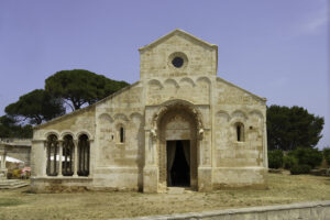Scopri di più sull'articolo L’abbazia di Santa Maria di Cerrate gioiello greco-bizantino nella provincia di Lecce