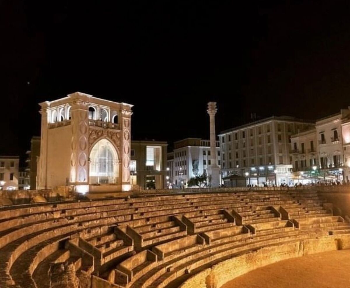 Al momento stai visualizzando Palazzo Sedile Lecce: storia e caratteristiche di questo importante monumento